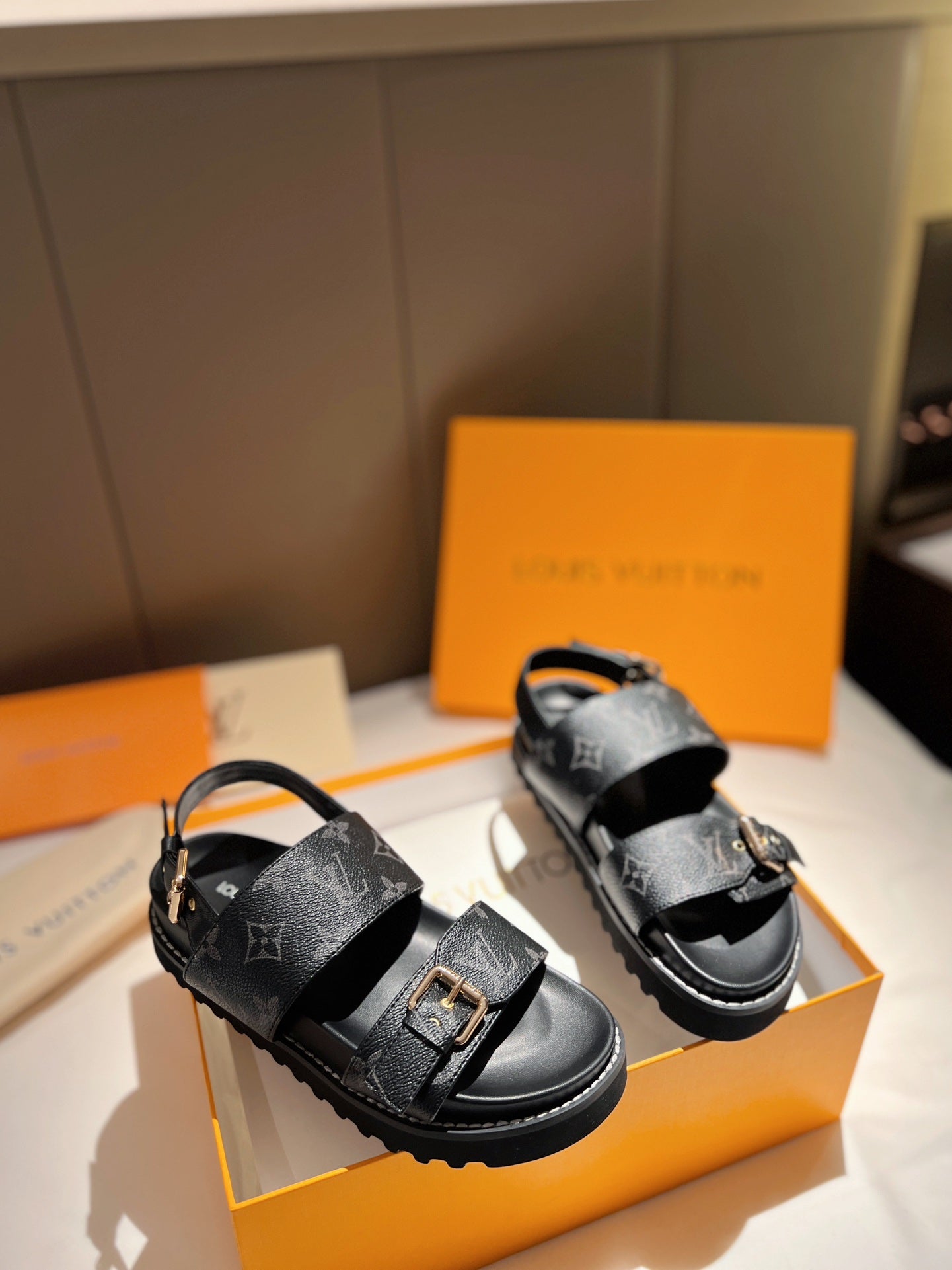 LV New Sandals