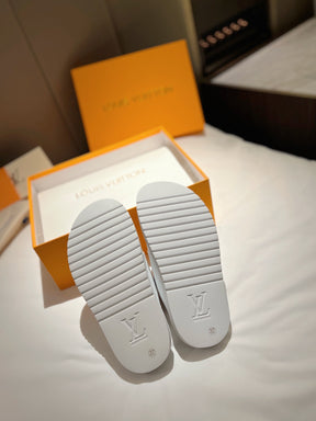 LV Latest Slippers