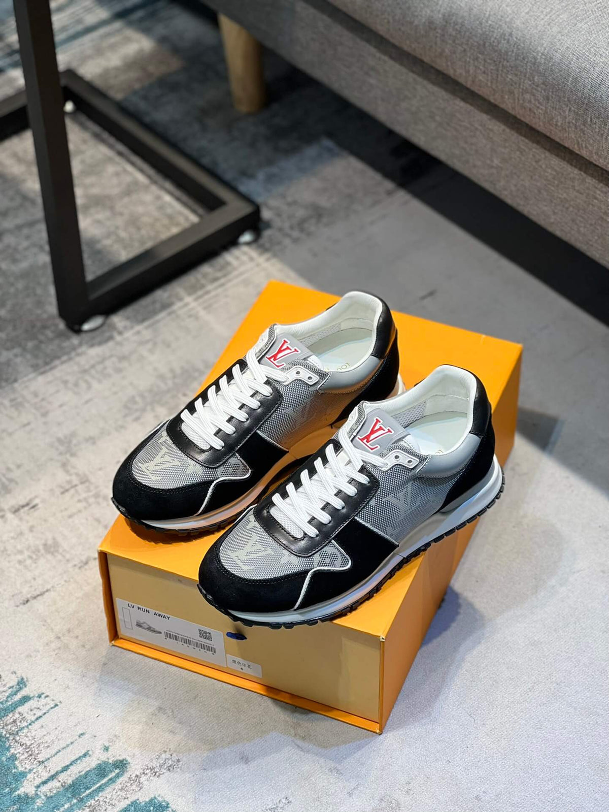 Louis Vuitton Run Way Sneakers