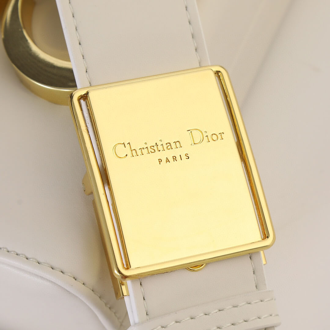 Dior 30 Montaigne Mini Bag