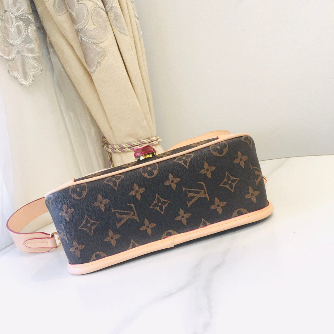 LV Diane Monogram