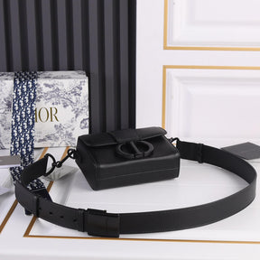 Dior 30 Montaigne Mini Bag