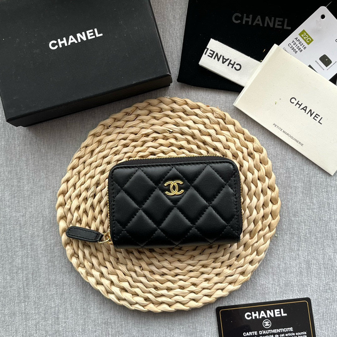 Chanel Zipped Coin Purse Wallets