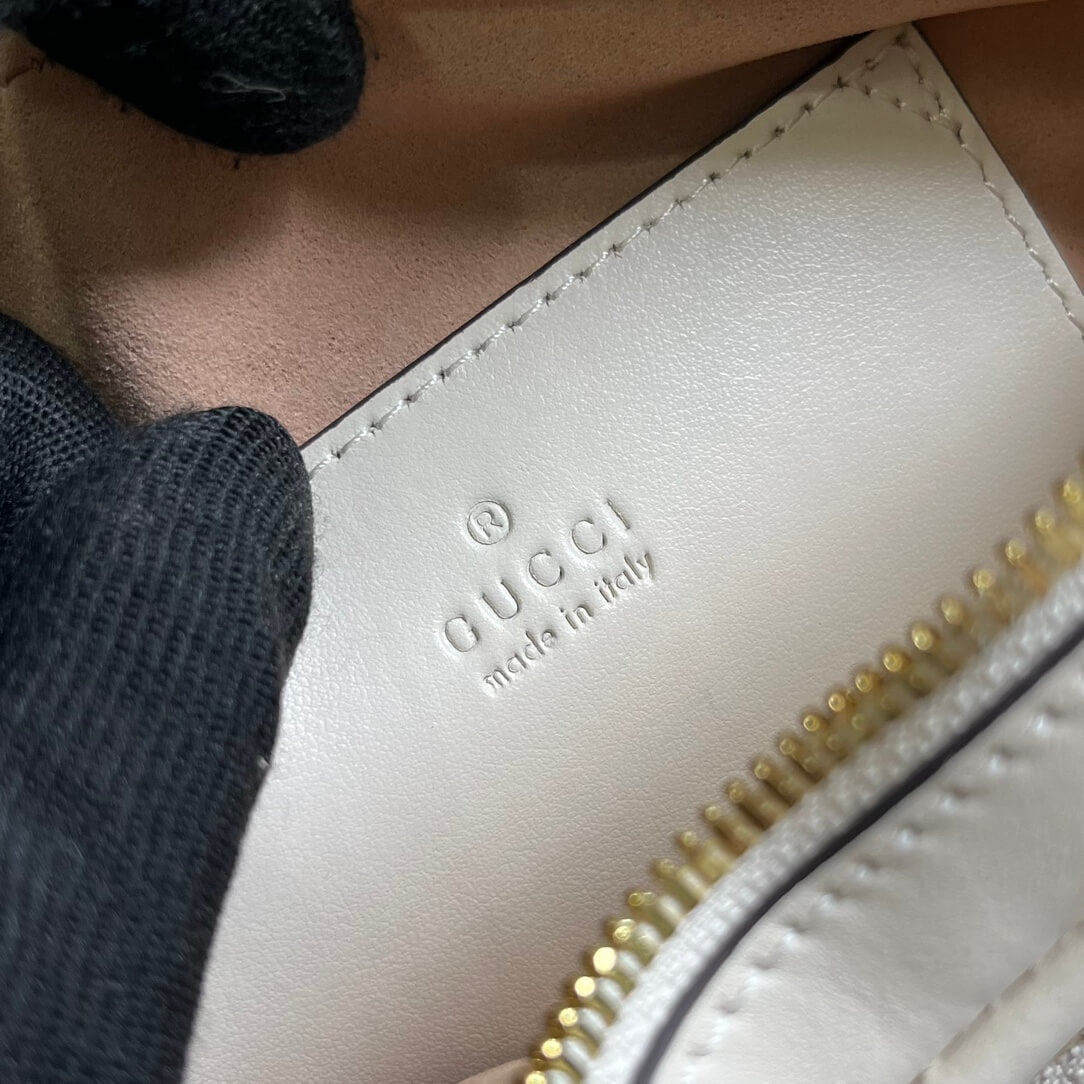 Gucci Interlocking G Mini Heart Shoulder White Bag